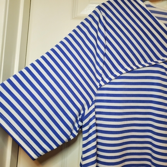 Chico's Isla Capri Peek-a-Boo Cutout Top Sz 2 Large - Picture 4 of 10